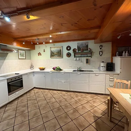 Dreimaederlhaus Am Berg דירה פפרונטן
