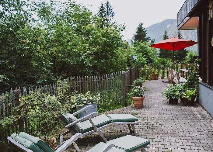 Dreimaederlhaus Am Berg Appartamento *