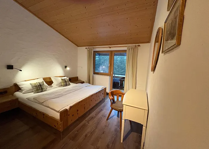 Dreimaederlhaus Am Berg דירה *